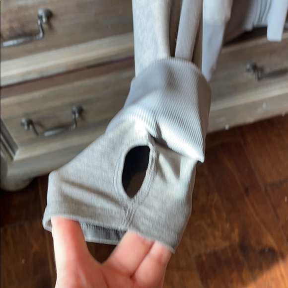 Lululemon jacket - Picture 4 of 5